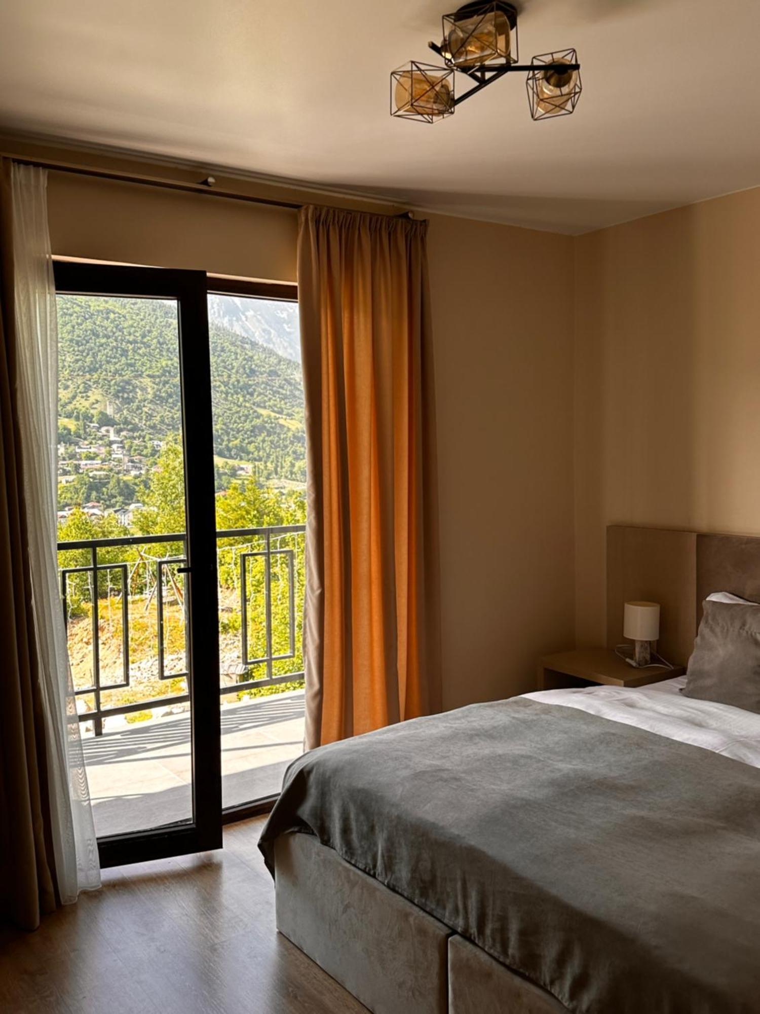 "Panorama" Kakhri Hotel Mestia Exterior photo